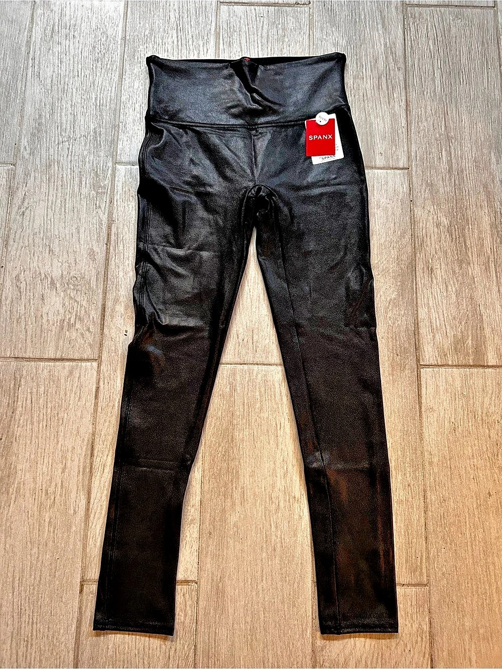 SPANX Faux Leather Leggings in Black NWT